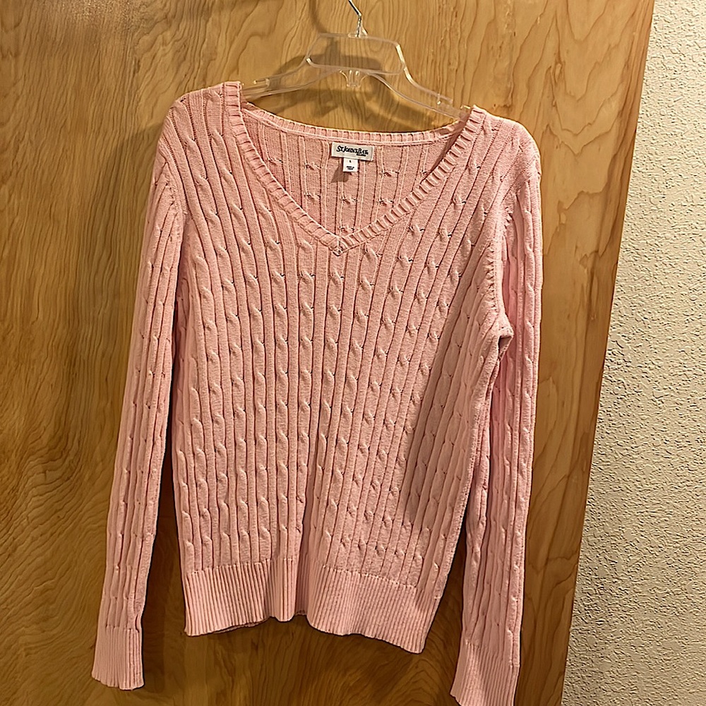 St. John’s Bay Cable Knit Pink Sweater L